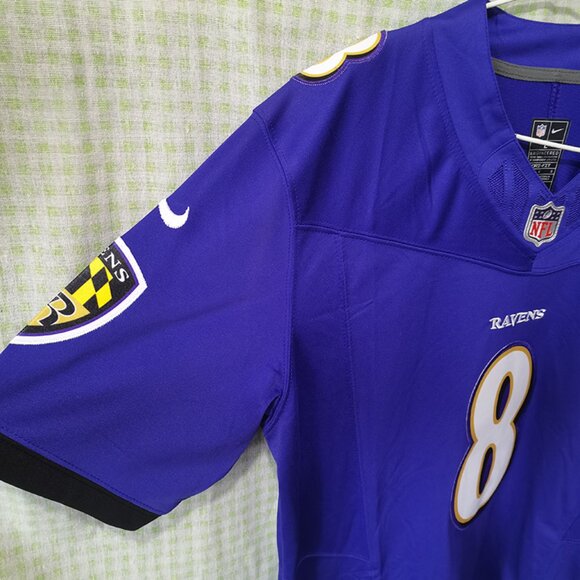Lamar Jackson Baltimore Ravens No 8 Jersey - Picture 3 of 13